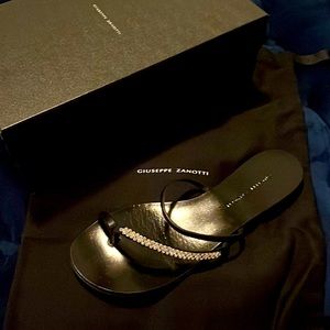 Giuseppe sandals